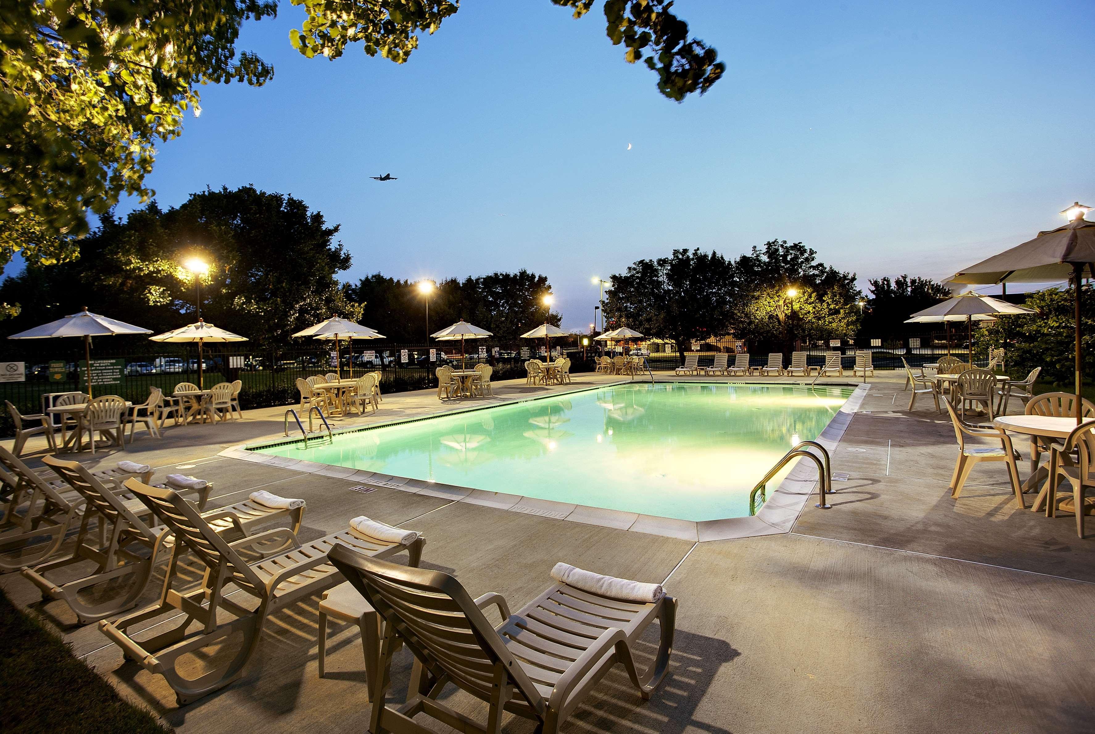 Quality Hotel Есингтън Екстериор снимка