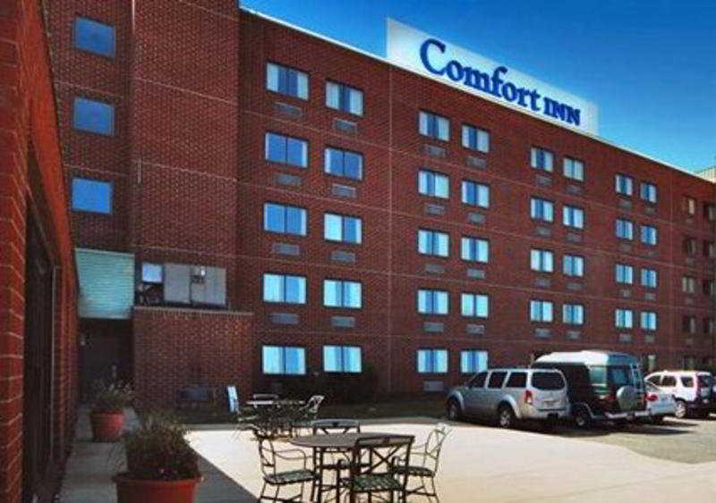 Quality Hotel Есингтън Екстериор снимка